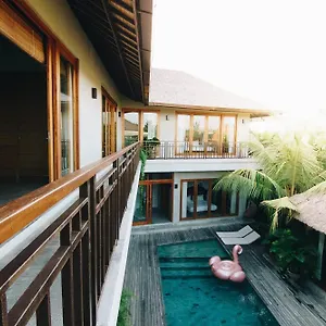 Guest house Zin Berawa &